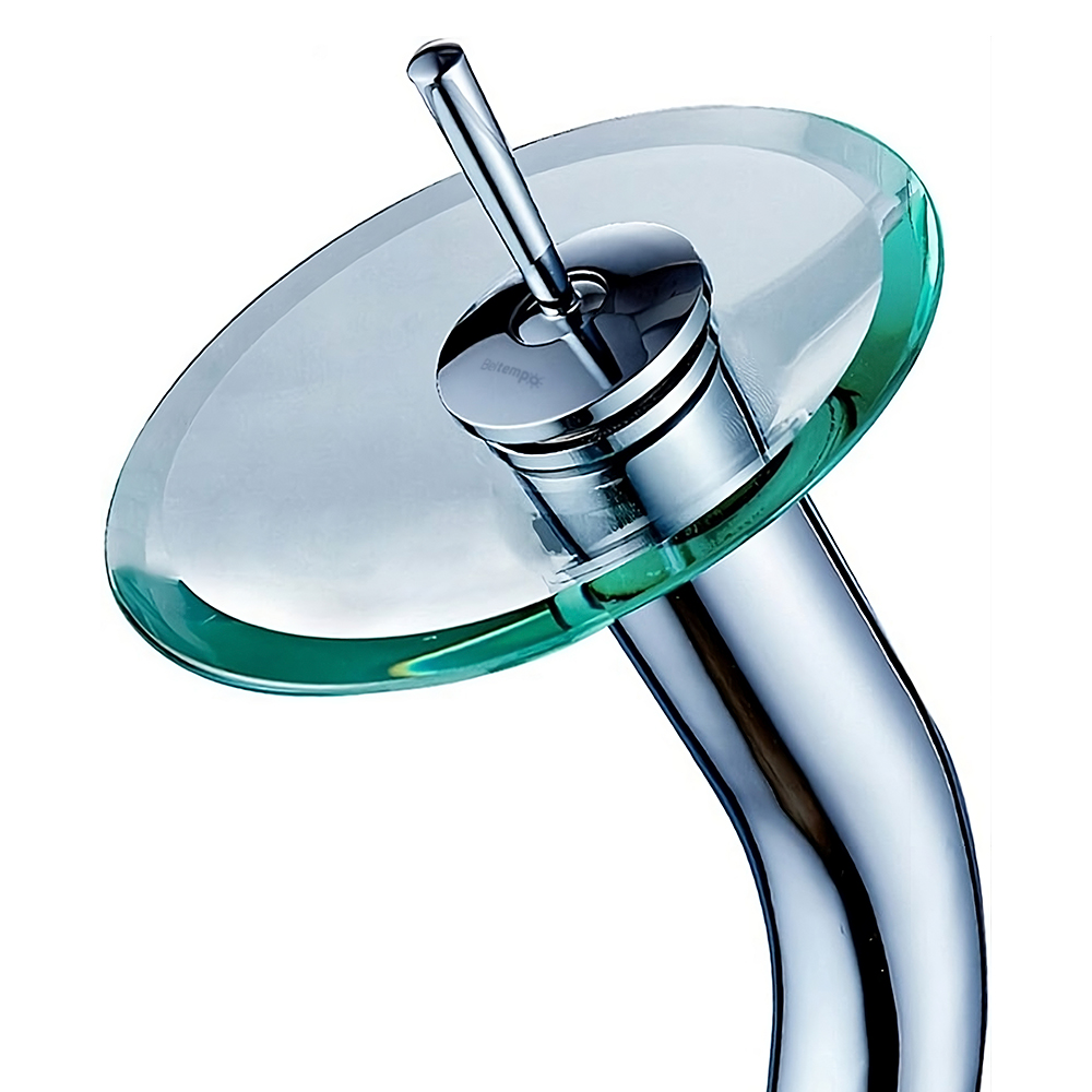 fundo-branco-torneira-vidro-1